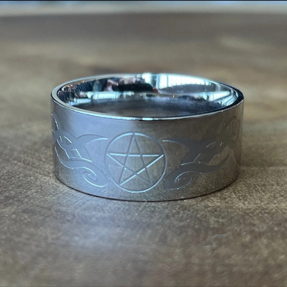 Pentagram Etched Stainless Steel Ring Multi Sizes